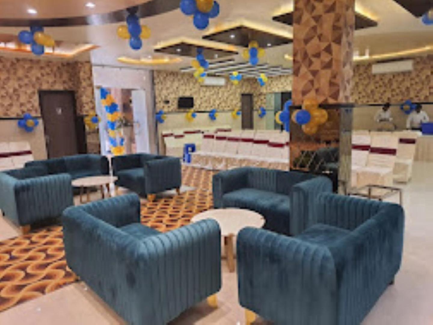 The Imperial Hotel And Convention Centre Kanpur Exterior foto